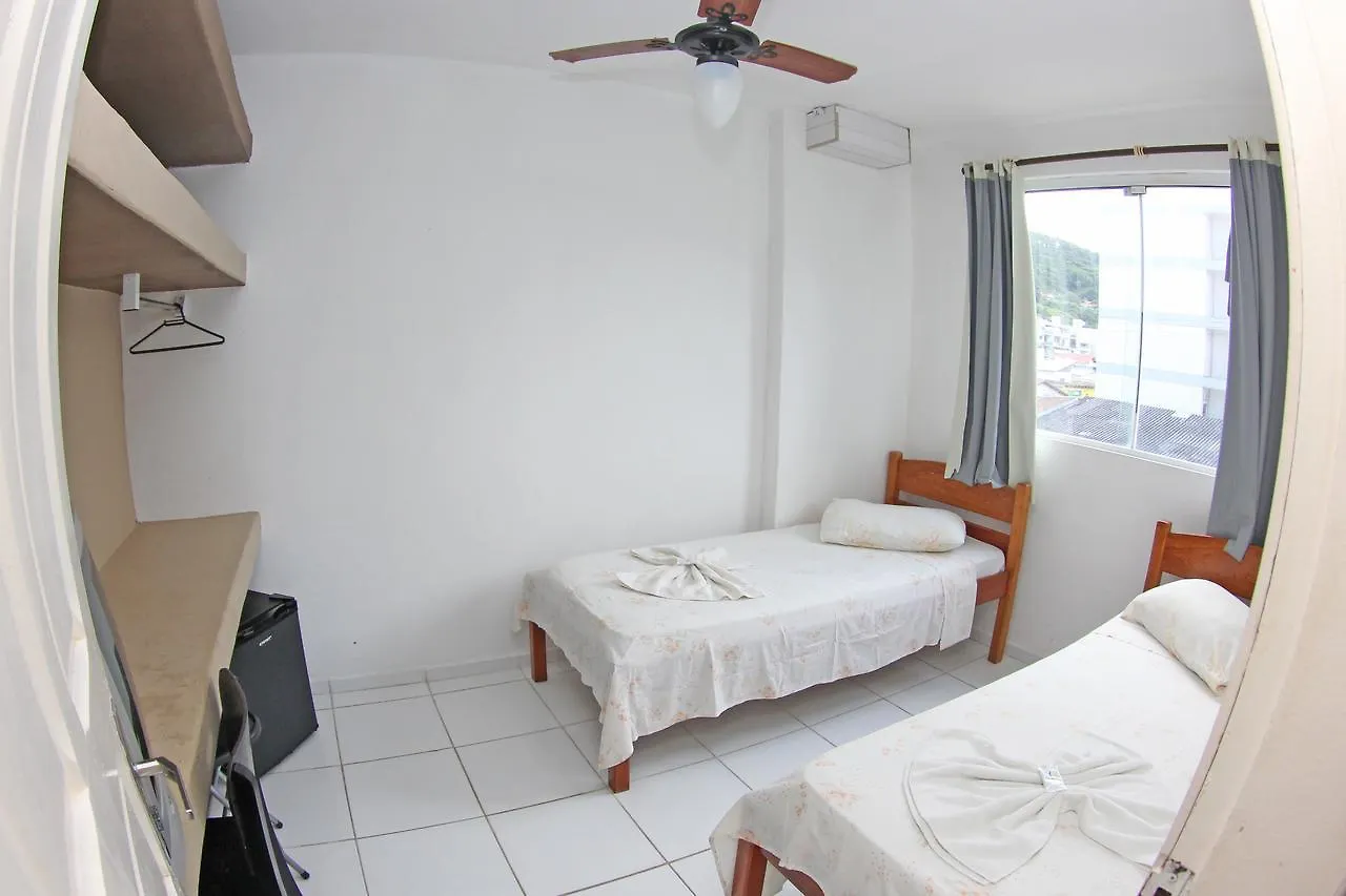 Hotel Mar Grosso Laguna